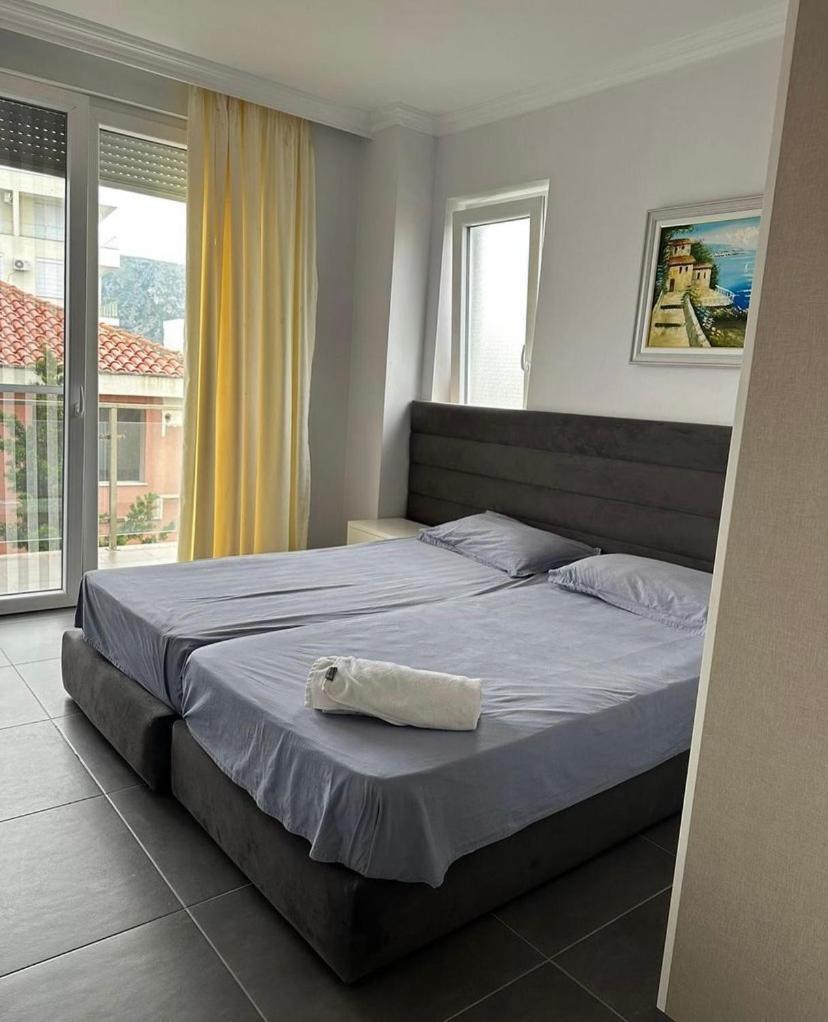 Holiday Home Shëngjin Esterno foto